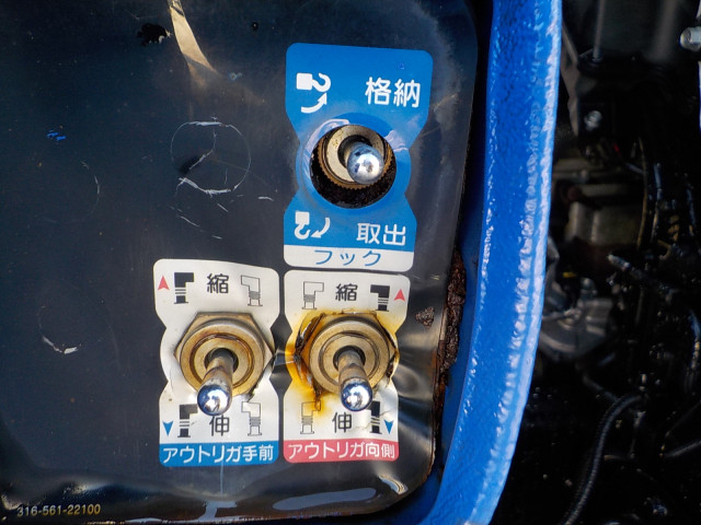 三菱ふそう キャンター 小型 平ボディ（クレーン付） TKG-FEA50(100885) 17枚目