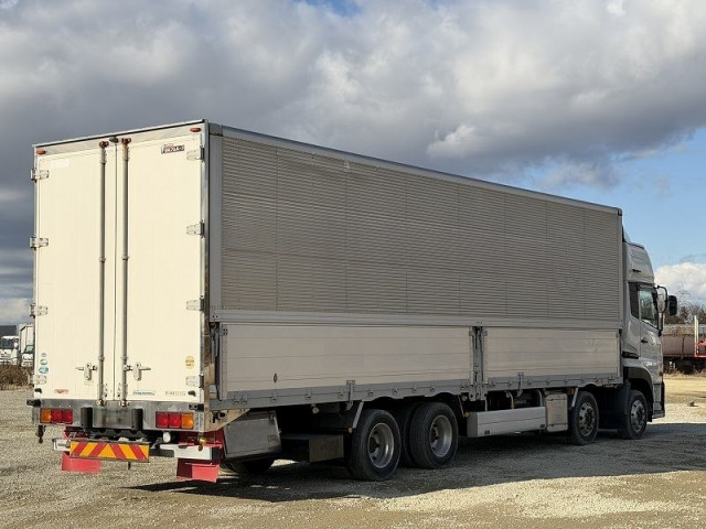 UDトラックス（日産） クオン 大型 ウィング QKG-CG5ZE(100887) 5枚目