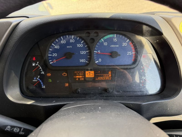 UDトラックス（日産） クオン 大型 ウィング QKG-CG5ZE(100887) 27枚目