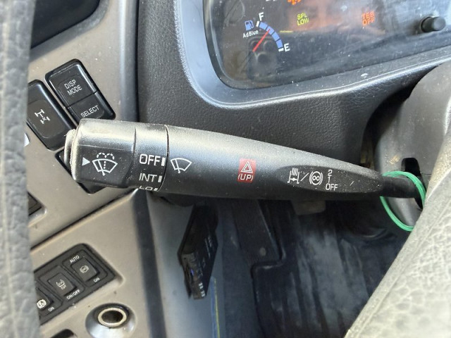 UDトラックス（日産） クオン 大型 ウィング QKG-CG5ZE(100887) 36枚目