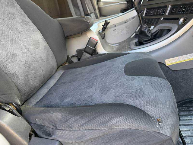 UDトラックス（日産） クオン 大型 ウィング QKG-CG5ZE(100887) 43枚目