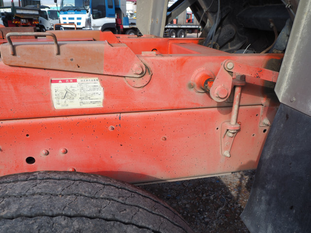 UDトラックス（日産） クオン 大型 土砂ダンプ QKG-CW5XL(100889) 32枚目