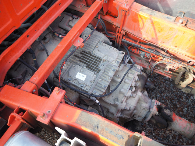 UDトラックス（日産） クオン 大型 土砂ダンプ QKG-CW5XL(100889) 39枚目