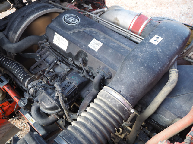 UDトラックス（日産） クオン 大型 土砂ダンプ QKG-CW5XL(100889) 43枚目