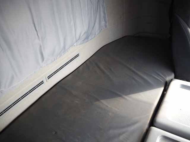 UDトラックス（日産） クオン 大型 土砂ダンプ QKG-CW5XL(100889) 49枚目