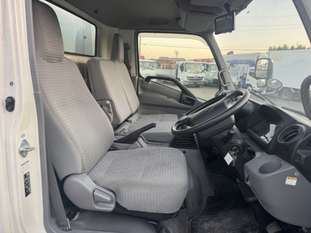 日野 デュトロ 小型 冷蔵冷凍バン TKG-XZU710M(100894) 28枚目