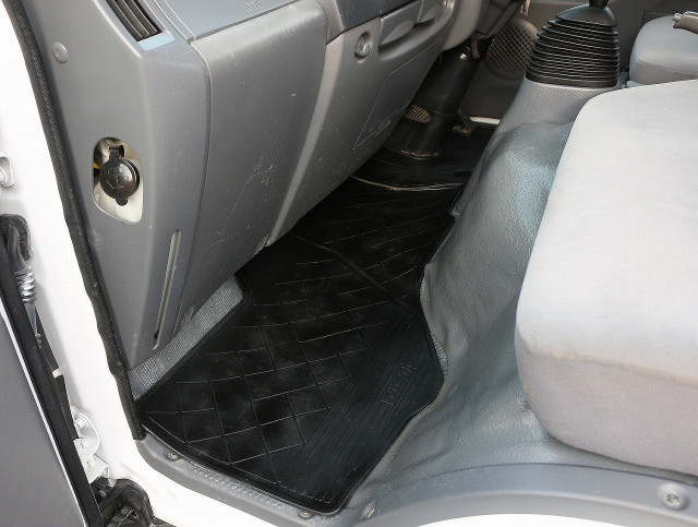 マツダ タイタン 小型 平ボディ TRG-LKR85A(100892) 41枚目