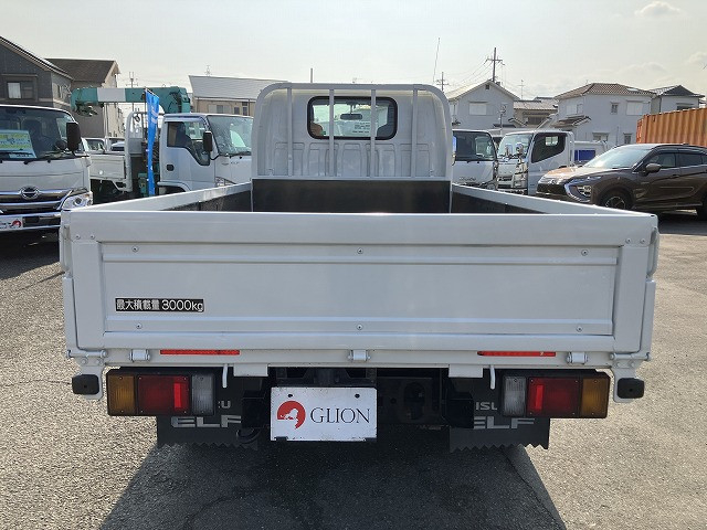 いすゞ エルフ 小型 平ボディ TRG-NKR85A(100897) 7枚目