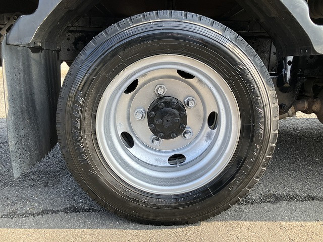 いすゞ エルフ 小型 平ボディ TRG-NKR85A(100897) 27枚目