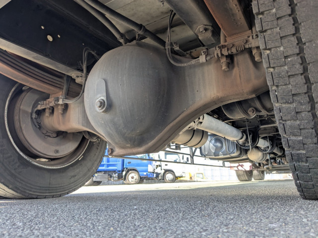 日野 プロフィア 大型 ウィング QPG-FN1AWDA(100899) 12枚目