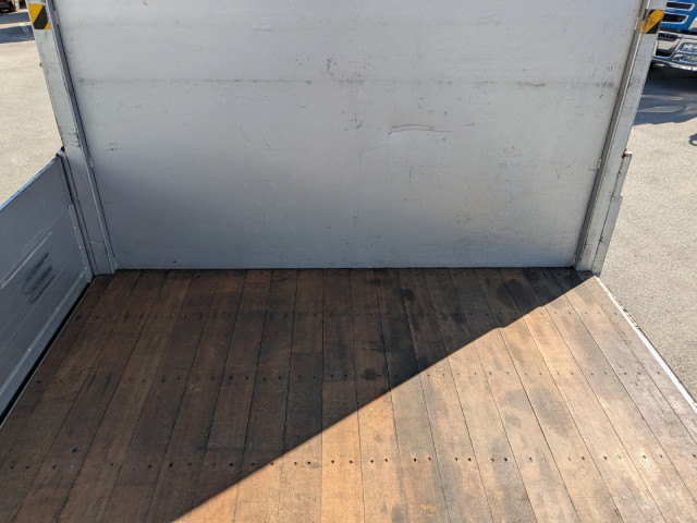 日野 プロフィア 大型 ウィング QPG-FN1AWDA(100899) 25枚目