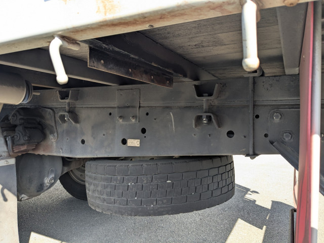 日野 プロフィア 大型 ウィング QPG-FN1AWDA(100905) 9枚目