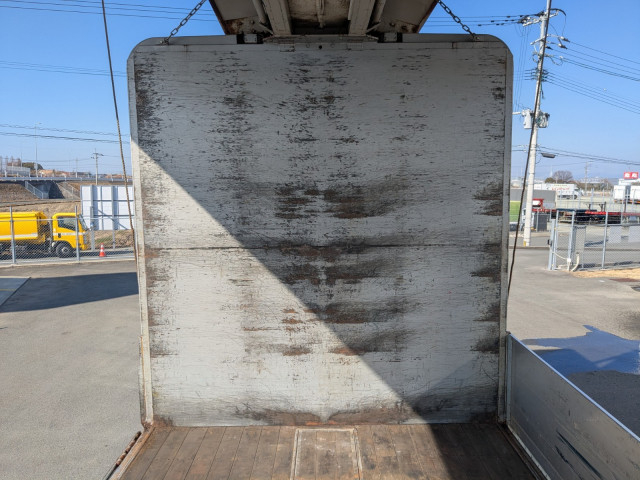 日野 プロフィア 大型 ウィング QPG-FN1AWDA(100905) 18枚目