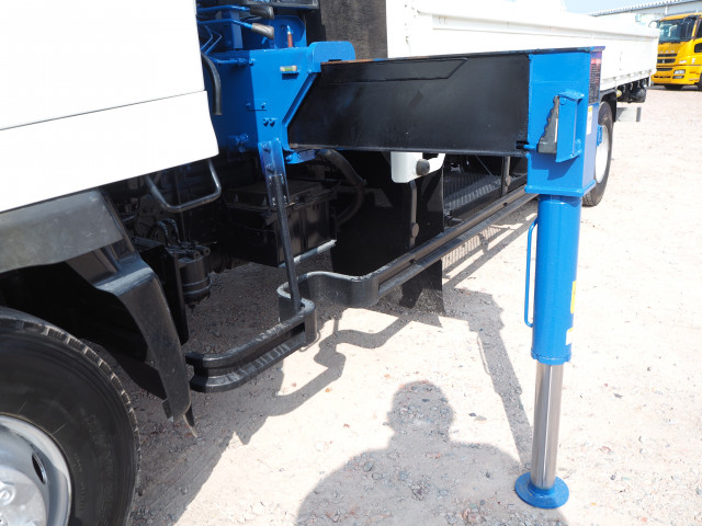 日野 レンジャー 中型 平ボディ（クレーン付） TKG-FD9JLAA(100906) 13枚目