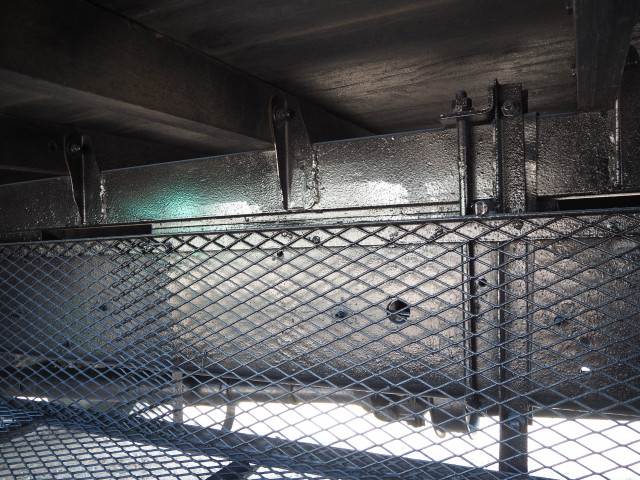 日野 レンジャー 中型 平ボディ（クレーン付） TKG-FD9JLAA(100906) 20枚目