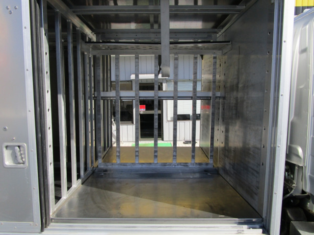 いすゞ エルフ 小型 バン TKG-NMR85N(100908) 10枚目