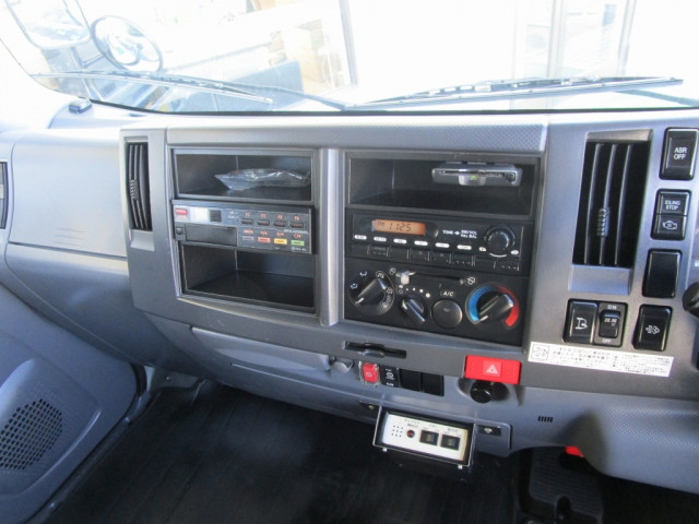 いすゞ エルフ 小型 バン TKG-NMR85N(100908) 26枚目