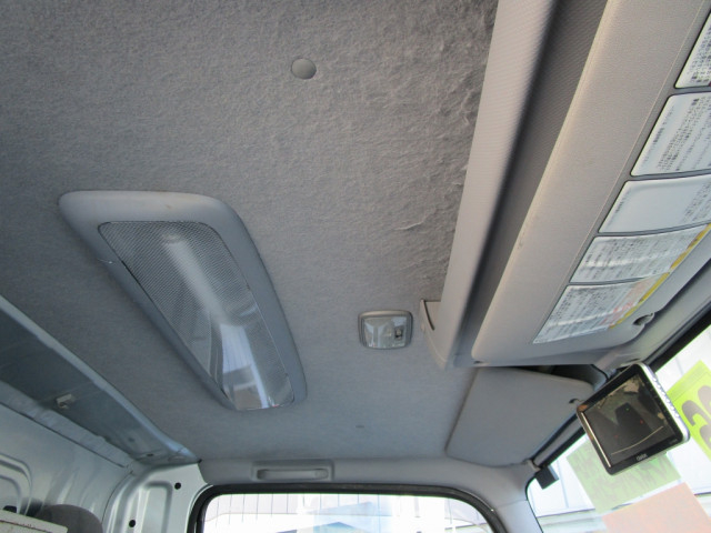 いすゞ エルフ 小型 バン TKG-NMR85N(100908) 33枚目