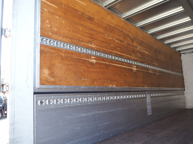 日野 レンジャー 小型 ウィング TKG-FD9JLAA(100910) 16枚目