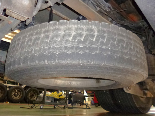 UDトラックス（日産） クオン 大型 トラクタ QKG-GK5XAE(100916) 39枚目