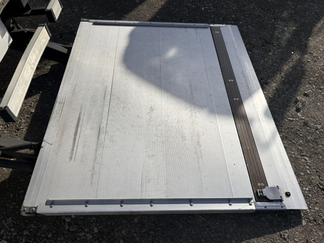 いすゞ エルフ 小型 バン TKG-NMR85N(100917) 11枚目