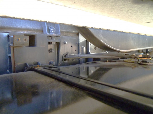 UDトラックス（日産） クオン 大型 トラクタ QKG-GK5XAE(100916) 41枚目