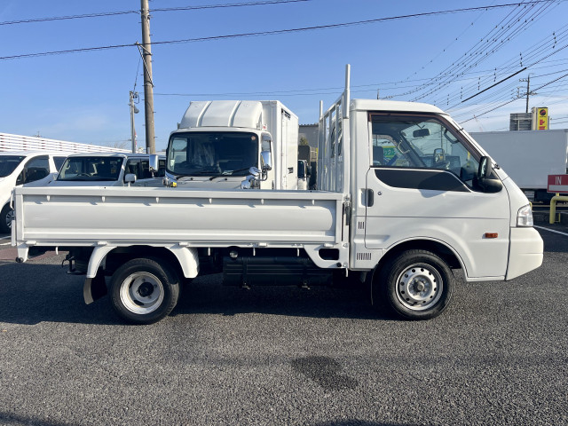 マツダ ボンゴ 小型 平ボディ ABF-SKP2T(100919) 4枚目