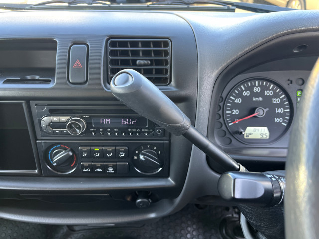 マツダ ボンゴ 小型 平ボディ ABF-SKP2T(100919) 17枚目