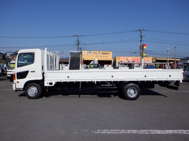 日野 レンジャー 中型 平ボディ TKG-FC9JKAP(100920) 11枚目