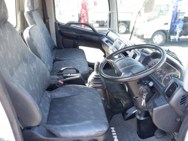 日野 レンジャー 中型 平ボディ TKG-FC9JKAP(100920) 29枚目