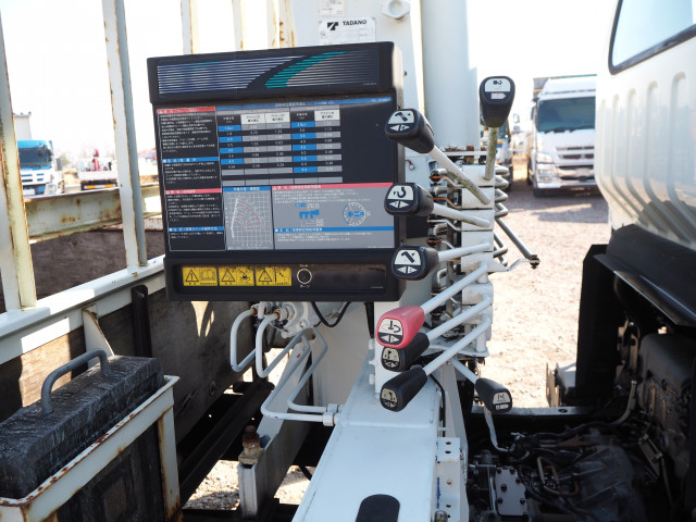 マツダ タイタン 小型 平ボディ（クレーン付） TKG-LPR85AR(100929) 10枚目