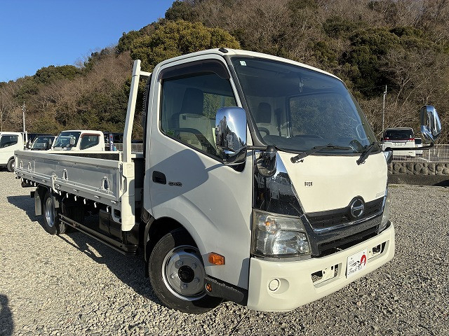 日野 デュトロ 小型 平ボディ TKG-XZC710M(100930) 3枚目