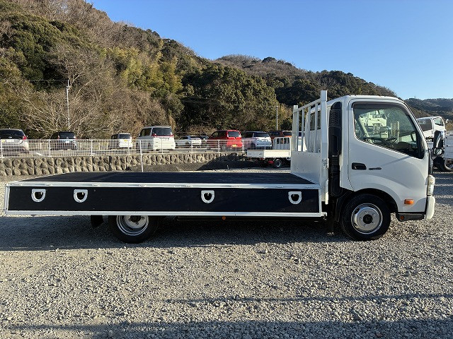 日野 デュトロ 小型 平ボディ TKG-XZC710M(100930) 12枚目