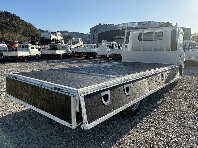 日野 デュトロ 小型 平ボディ TKG-XZC710M(100930) 15枚目