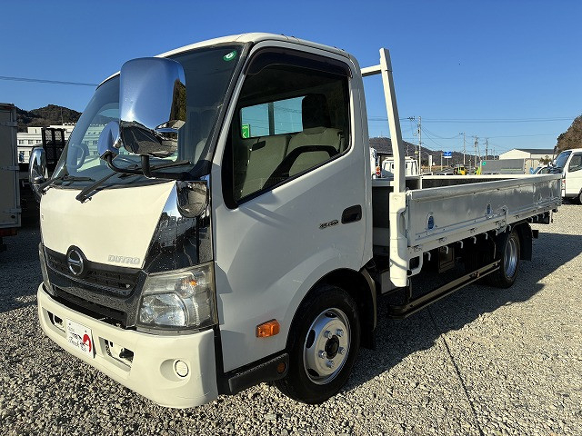 日野 デュトロ 小型 平ボディ TKG-XZC710M(100930) 26枚目