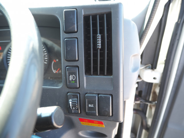 マツダ タイタン 小型 平ボディ（クレーン付） TKG-LPR85AR(100929) 49枚目