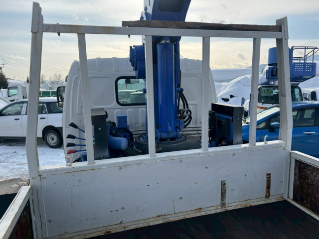 日野 デュトロ 中型 平ボディ（クレーン付） TKG-XZU650M(100933) 9枚目