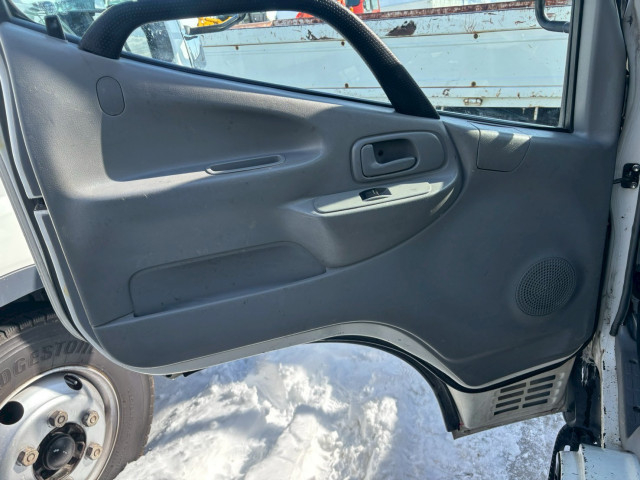 日野 デュトロ 中型 平ボディ（クレーン付） TKG-XZU650M(100933) 30枚目