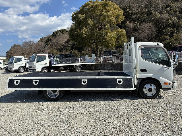 日野 デュトロ 小型 平ボディ SKG-XZU650M(100934) 12枚目