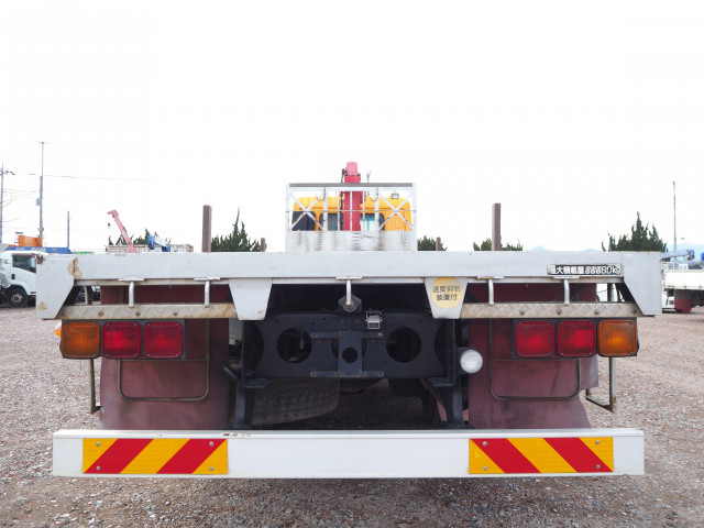 UDトラックス（日産） クオン 大型 平ボディ（クレーン付） LDG-CW5ZL(100935) 4枚目