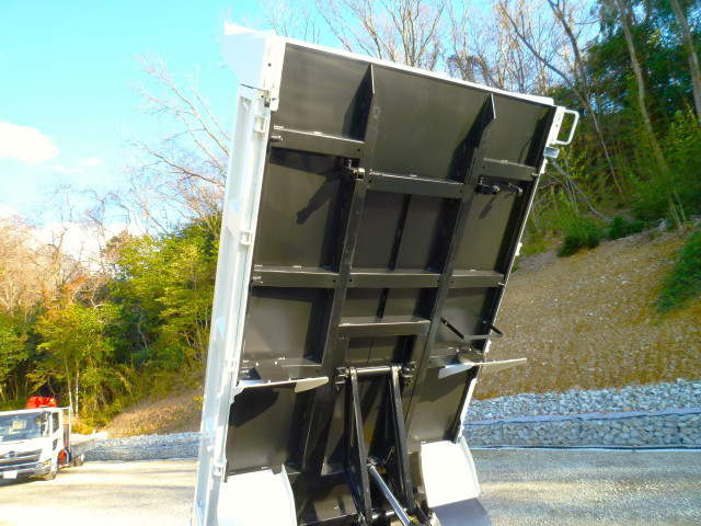 三菱ふそう キャンター 小型 土砂ダンプ 2RG-FBA60(100937) 17枚目