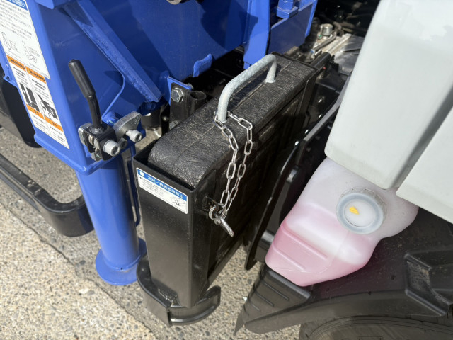 三菱ふそう キャンター 小型 平ボディ（クレーン付） 2RG-FEAV0(100939) 23枚目