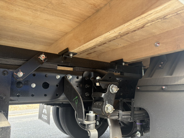 三菱ふそう キャンター 小型 平ボディ（クレーン付） 2RG-FEAV0(100939) 27枚目