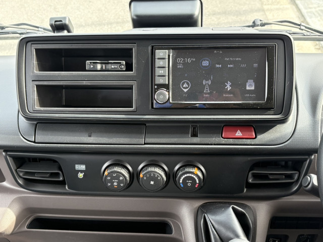 三菱ふそう キャンター 小型 平ボディ（クレーン付） 2RG-FEAV0(100939) 32枚目