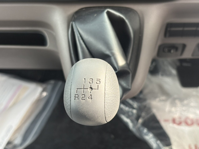 三菱ふそう キャンター 小型 平ボディ（クレーン付） 2RG-FEAV0(100939) 33枚目