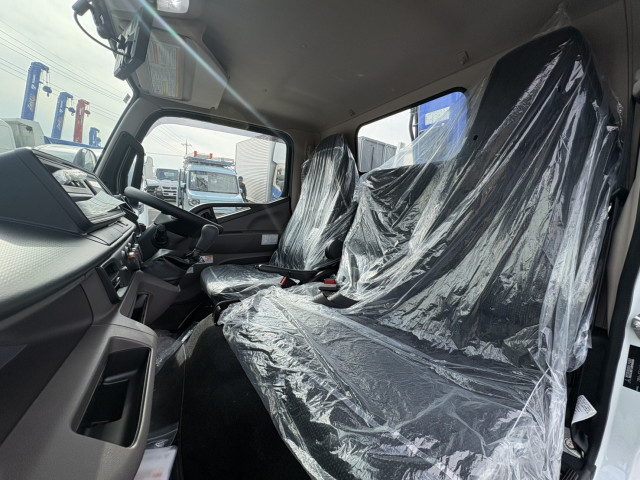 三菱ふそう キャンター 小型 平ボディ（クレーン付） 2RG-FEAV0(100939) 36枚目