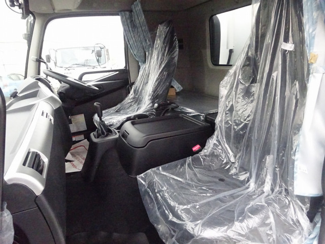 三菱ふそう ファイター 中型 冷蔵冷凍バン 2KG-FK65F(100940) 33枚目