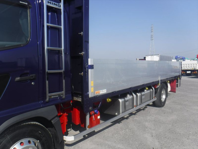 日野 レンジャー 中型 平ボディ 2PG-FD2ABG(100943) 2枚目