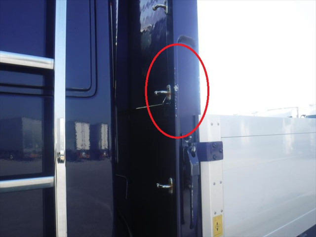 日野 レンジャー 中型 平ボディ 2PG-FD2ABG(100943) 3枚目