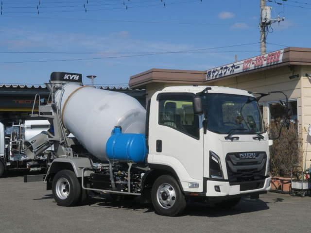 いすゞ フォワード 中型 ミキサー車 2PG-FRR90S4(100944) 2枚目